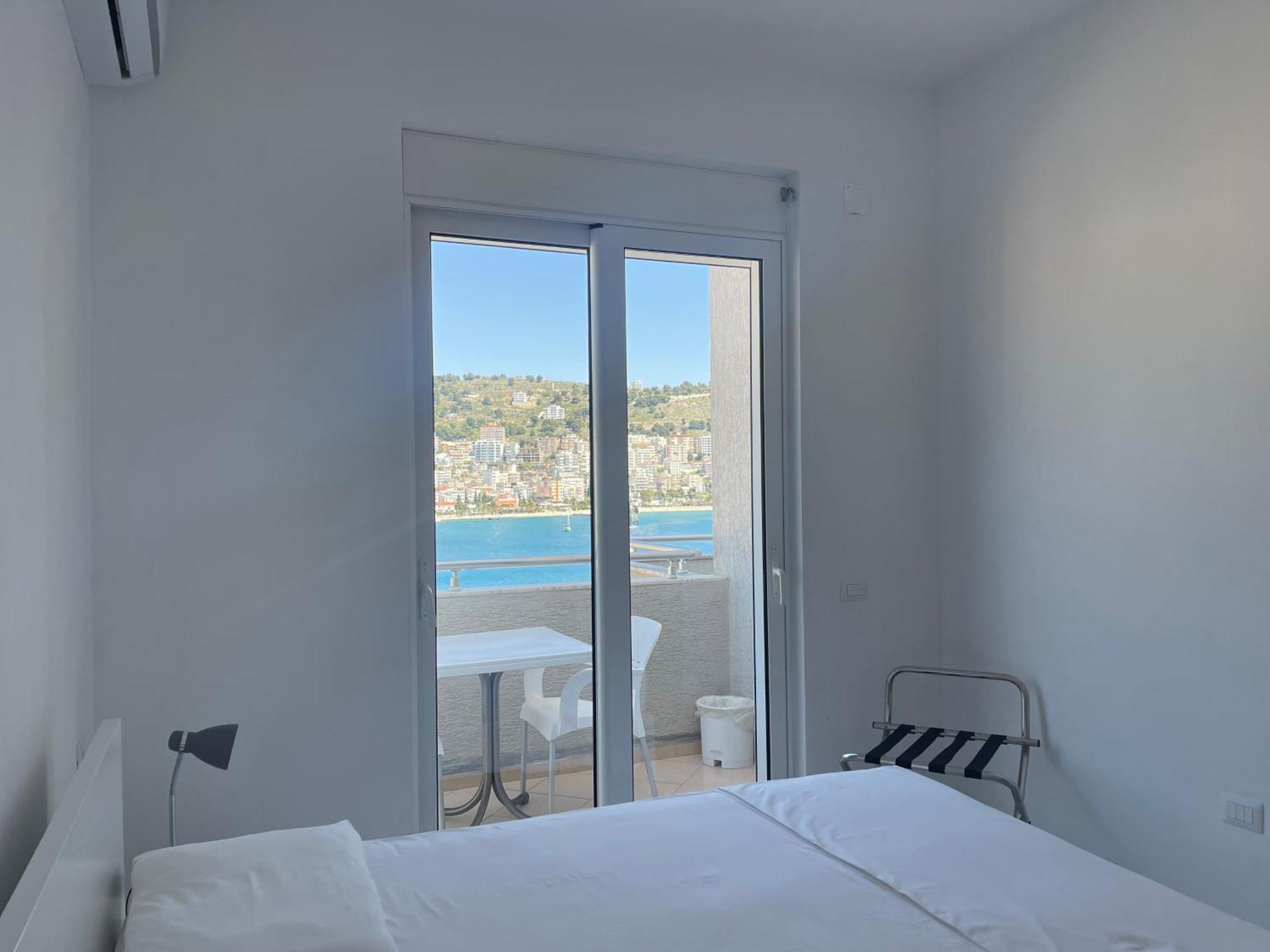 Kristina Bellavista Rooms Saranda Kültér fotó